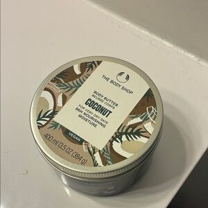 The Body Shop Coconut Body Butter - White and Brown
